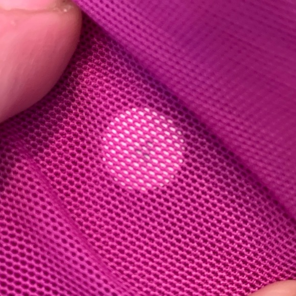 Lululemon Womens tank top activewear Sz 4 built in removeable bra pink/purple - Picture 7 of 7